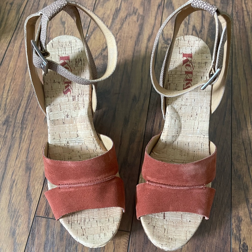 Never Worn Korks Platform Sandals - image 2